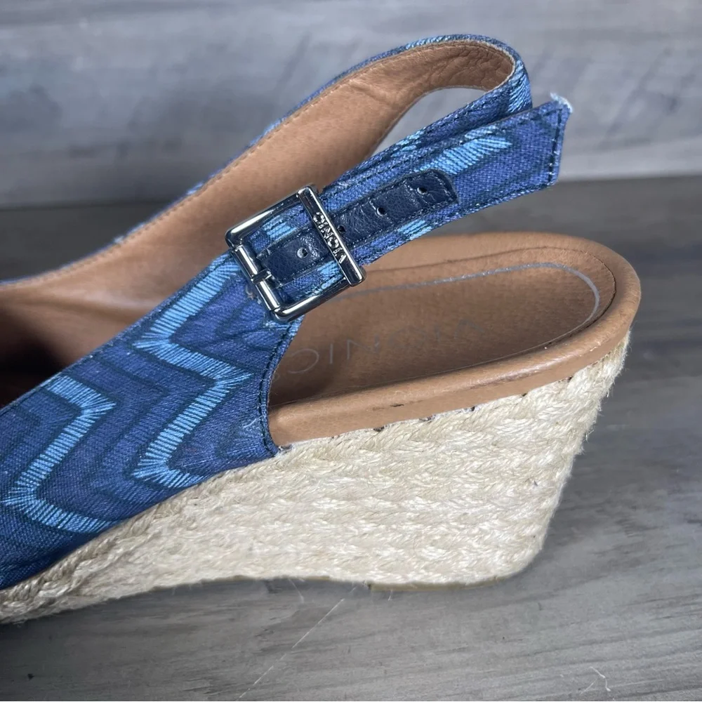 Vionic Womens 9 Coralina Blue Chevron Espadrille Supportive Wedge Slingback Shoe